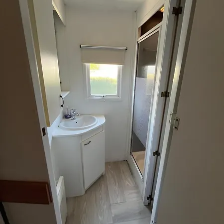 Confort 6 Personnes Proche Des Plages - V0850