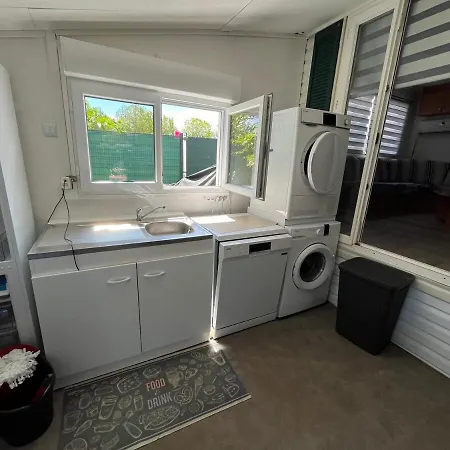 Confort 6 Personnes Proche Des Plages - V0850