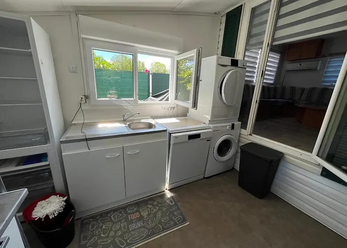 Confort 6 Personnes Proche Des Plages - V0850